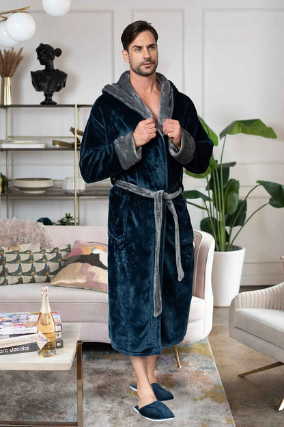 Men’s Robe with Hood – Ultra-Soft Plush Comfort for Everyday Use